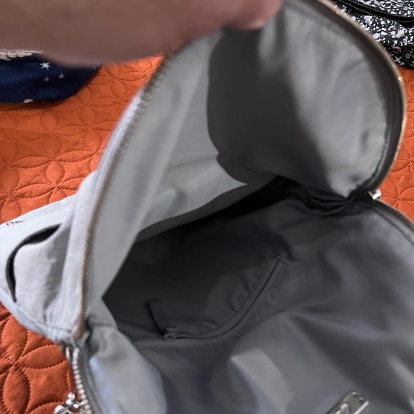 COPY - Lululemon - Picture 5 of 7